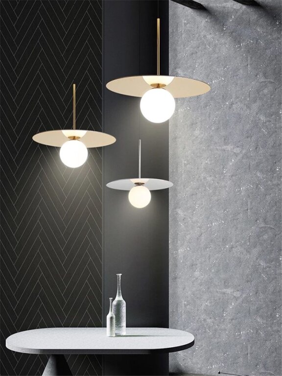 WISZĄCA lampa ZWIS złota Spoletto Italux PND-201923-1 mleczna kula oprwa metalowa