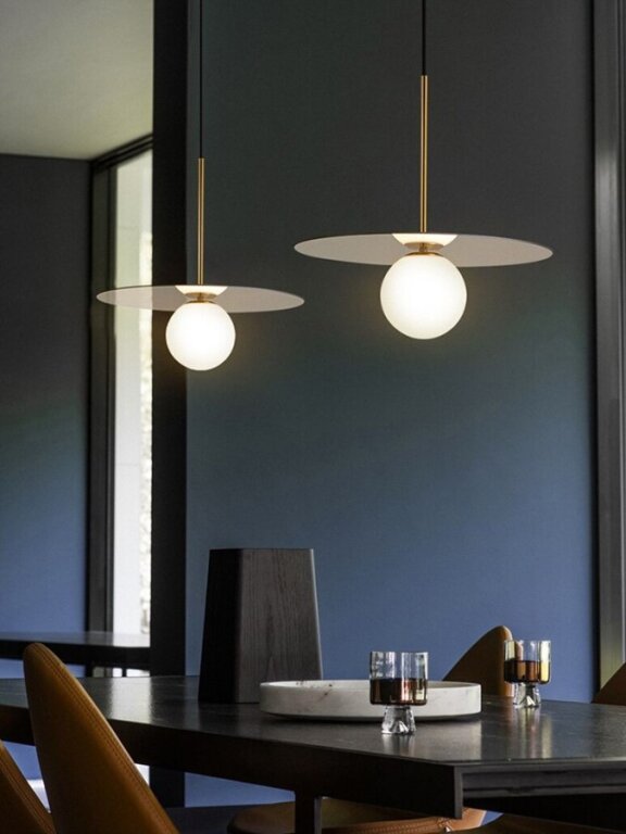 WISZĄCA lampa ZWIS złota Spoletto Italux PND-201923-1 mleczna kula oprwa metalowa